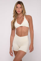 שורט V SCRUNCH FLOWER - Vlinks