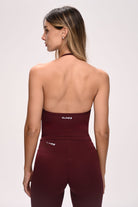 גופיית קרופ לנשים עם צווארון מובנה בגזרת Contour – מבד FLOW מחטב ונושם, מתאימה לאימון וללוק יומיומי מבית VLIKS