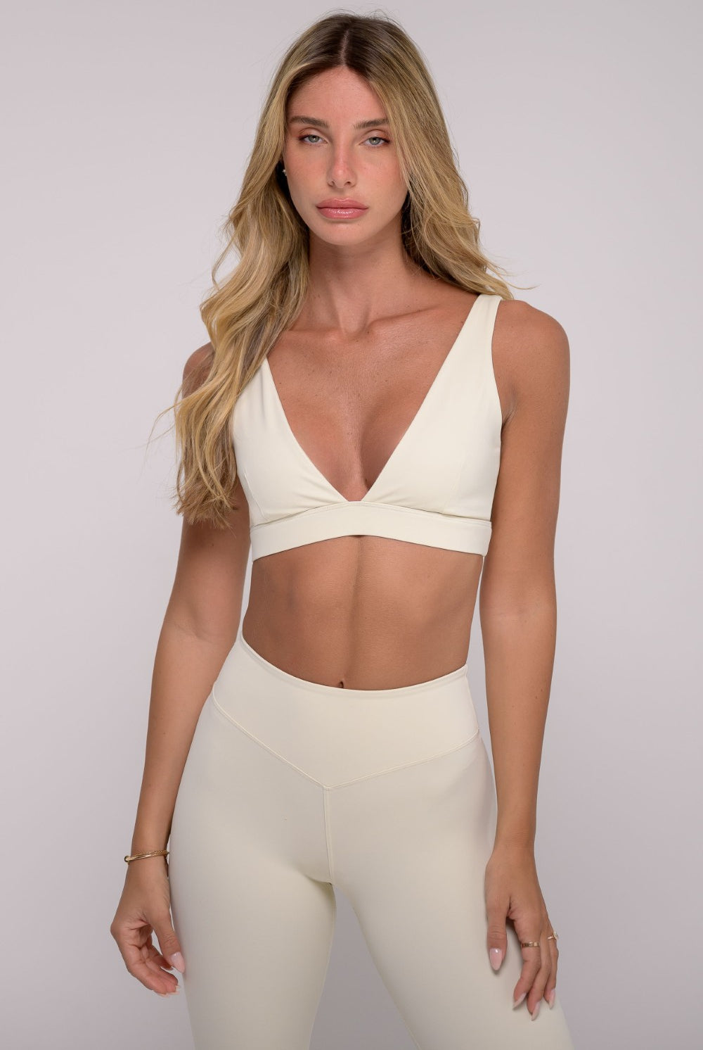 טופ DEEP V FLOWER - Vlinks