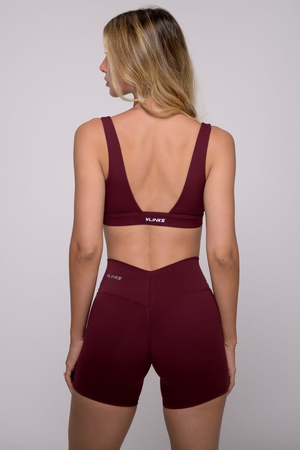 שורט V SCRUNCH FLOWER - Vlinks