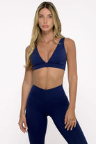 טופ DEEP V FLOWER - Vlinks