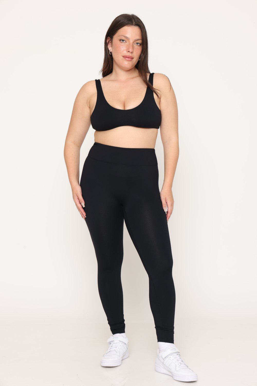 טייץ עם תיפורים וי מאחור Brushberry - Vlinks