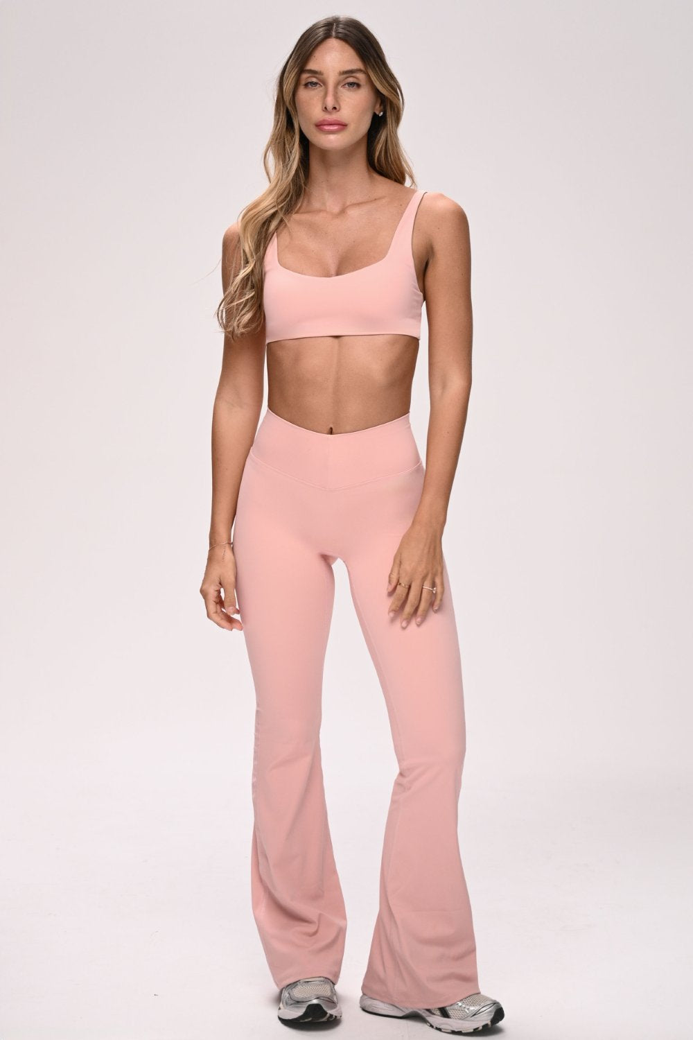 טייצים ורודים לנשים