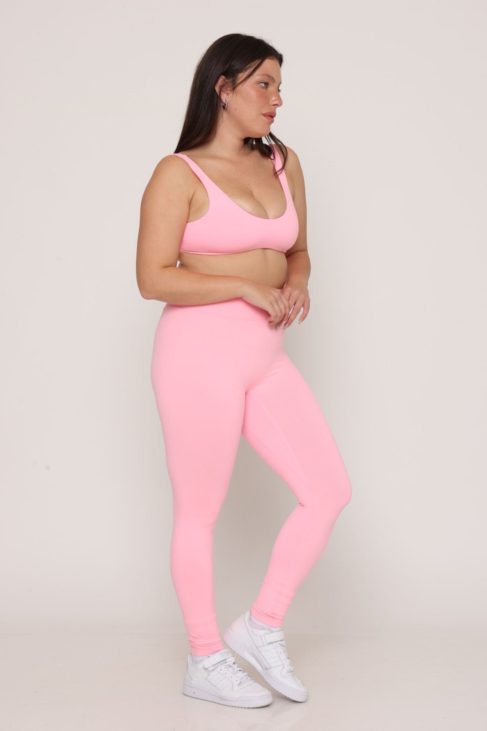 טייץ עם תיפורים וי מאחור Brushberry - Vlinks